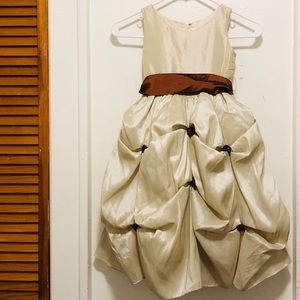 Tip-top dress size 4